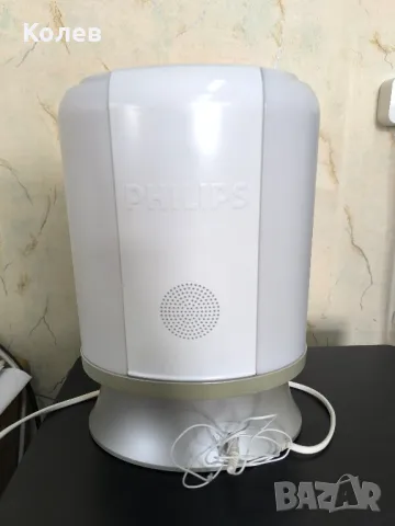 Нощна лампа с радио часовник и будилник Philips., снимка 3 - Настолни лампи - 49810673