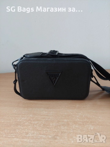 Guess дамска чанта през рамо код 226, снимка 8 - Чанти - 40691751