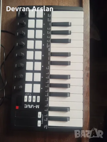 MIDI клавиатура M-VAVE SMK-25 II + софтуерен контролер (Перфектно състояние), снимка 2 - Синтезатори - 56166922