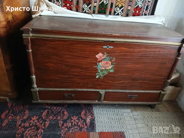 Скрин,легло,гардероб и печка