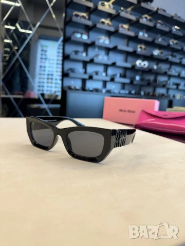 очила с черен калъф и ув защита celine dior miu miu, снимка 17 - Слънчеви и диоптрични очила - 50765953