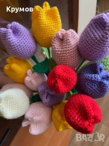 Плетени цветя на мама ръчно на 1 кука роза лилиум лале, снимка 2 - Декорация за дома - 53311221