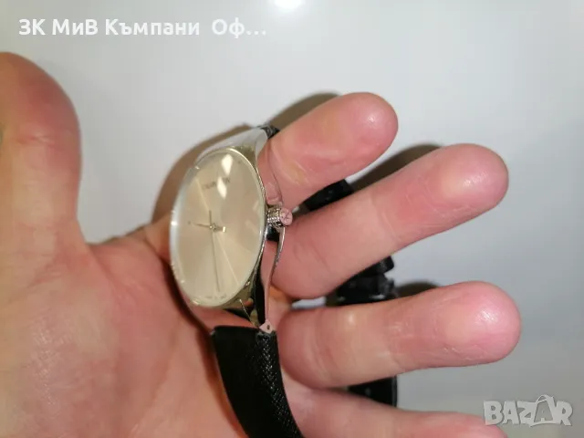 Дамски часовник Calvin Klein , снимка 2 - Дамски - 49483003