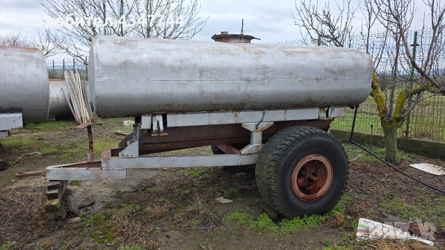 Продават се 2 броя цистерни: Едната с коша е 4.5кубика. Другата 3.2 кубика., снимка 6 - Ремаркета - 53743507