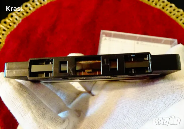 Аудиокасета Sony UCX60 с Queen и Slade. , снимка 3 - Аудио касети - 47418482