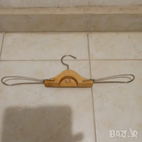  Закачалки метални и др. от соца, снимка 4 - Закачалки - 47287918