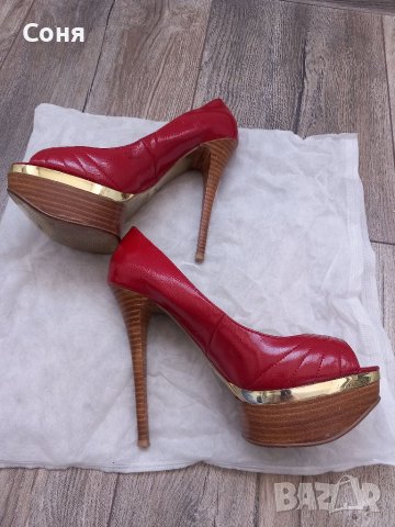 Супер красиви,маркови обувки , снимка 3 - Дамски обувки на ток - 39767998