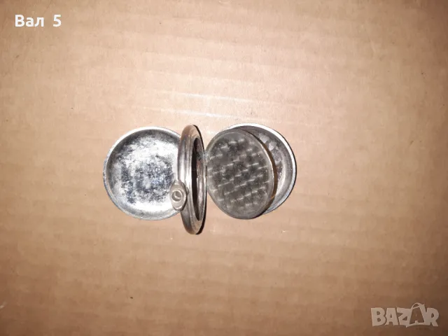 Корпус с капаци за стар джобен часовник, снимка 4 - Антикварни и старинни предмети - 48472456