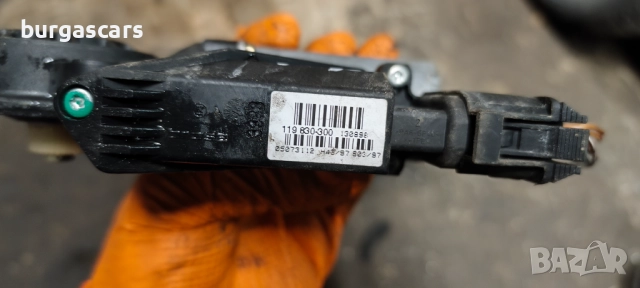 Мотор стъклоповдигач задна дясна врата  Mercedes A160 W168 - 50лв, снимка 2 - Части - 52721347