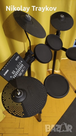 Електронни барабани Yamaha DTX в комплект със стол и палки, снимка 4 - Ударни инструменти - 52913240