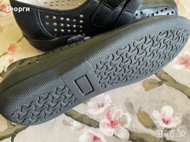 нови Comfortabel, №39, снимка 4 - Дамски ежедневни обувки - 41189908
