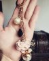Елегантен ключодържател с кристали и перли, снимка 1