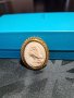 Прекрасна антикварна колекционерска френска брошка Камея , снимка 1 - Антикварни и старинни предмети - 42097111