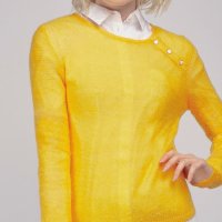Леко и нежно пуловерче цвят слънчоглед, снимка 1 - Блузи с дълъг ръкав и пуловери - 38359411