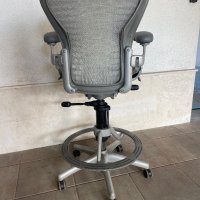 Herman Miller Aeron Stool Classic size B, снимка 2 - Столове - 38795298