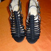 Продавам дамски сандали, снимка 5 - Сандали - 35775340