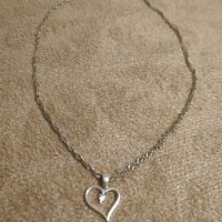 Сребърен синджир със сребърна висулка сърце, снимка 1 - Колиета, медальони, синджири - 40532184