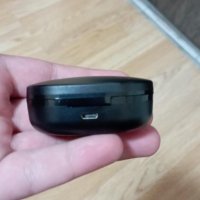 Безжични слушалки, снимка 2 - Bluetooth слушалки - 44390594