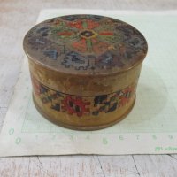 Кутийка кръгла стара дървена, снимка 1 - Други ценни предмети - 41668882