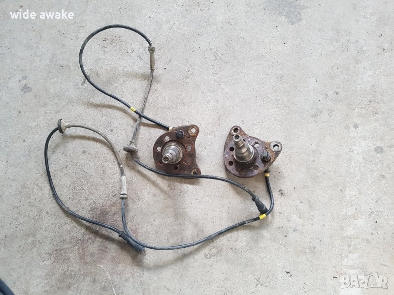 Оси за задни главини с ABS VW Passat B4, снимка 1