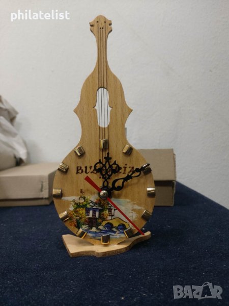 Подарък-дървена цигулка , часовник !, снимка 1