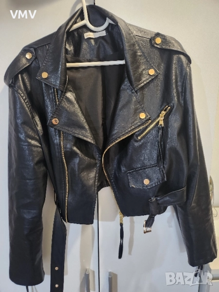 Кожено яке с златни елементи , снимка 1