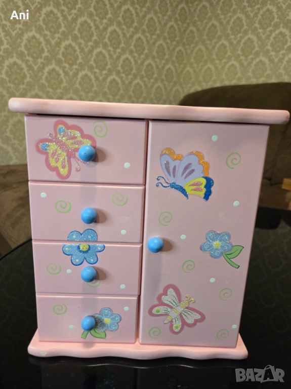 Розива бижутерка ''Гардероб'', снимка 1