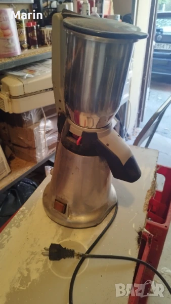 Професионална трошачка за лед VEMA SG 2081, снимка 1