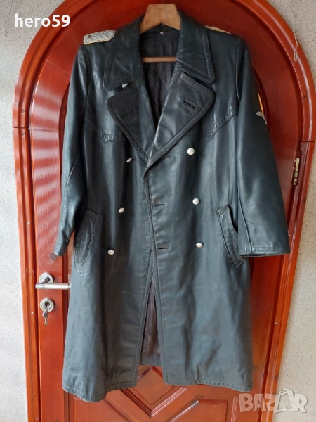 Schwarzer SS-Trenchcoat ww2(кожено военно палато на немски офицер), снимка 1