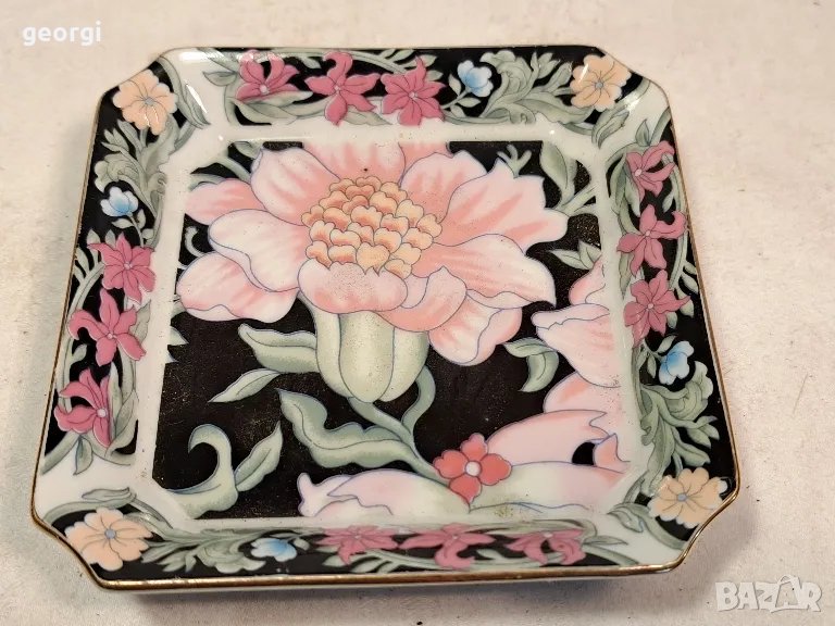 японска порцеланова чинийка с цветя 19/5, снимка 1