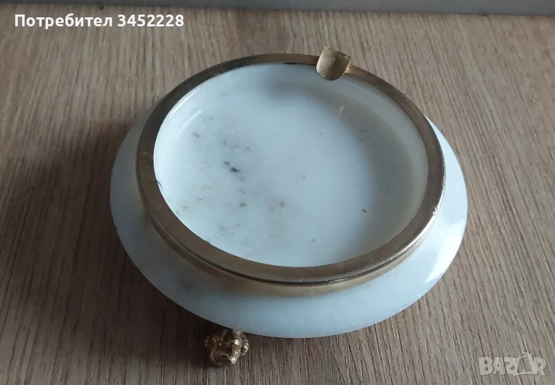 пепелник от мрамор за ценители , снимка 1