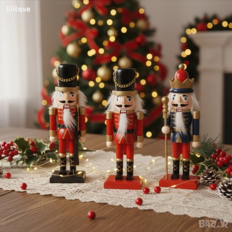 Дървена Коледна фигурка – Малък детайл, голям празничен уют, снимка 1