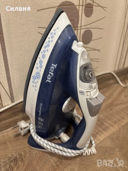 Парна ютия Tefal 2300W от лимитирана серия, снимка 1