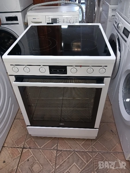 Свободно стояща печка с керамичен плот АЕГ Aeg с две години гаранция!, снимка 1