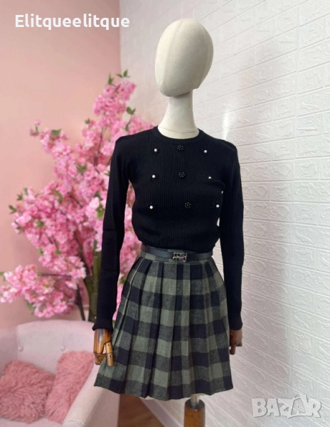 пола, снимка 1