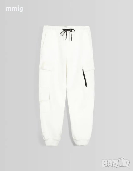Нов карго джогър панталон Bershka, снимка 1