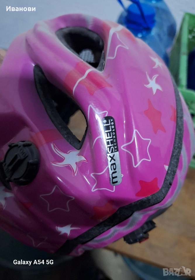 каска за момиче за 4-8 год., снимка 1