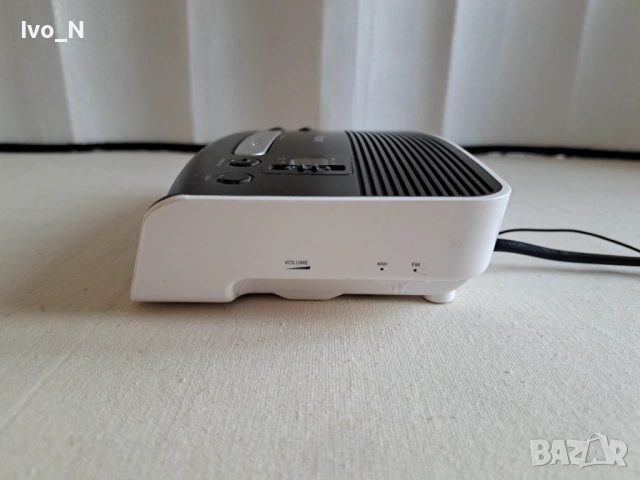 Дигитален часовник Philips AJ 3121., снимка 3 - Радиокасетофони, транзистори - 53709677