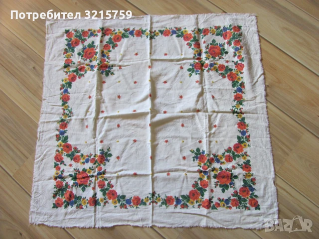 Стара кърпа за глава за носия 83х83см.