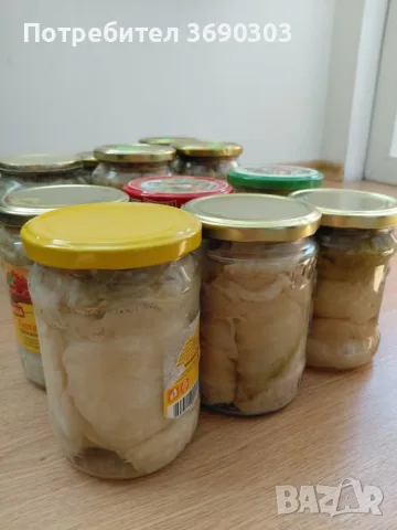 Кисело зеле в буркани и листа за сърми, цена 1.50 евро за брой
