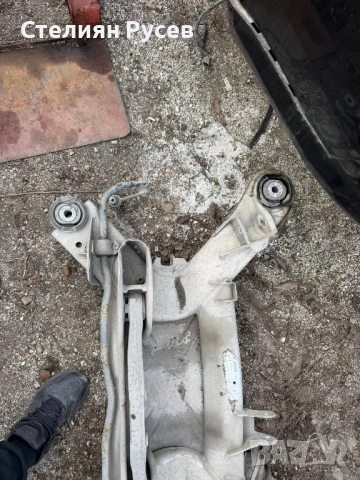 заден мост 4e0 201 308a  audi a8 s8 d3 5.2 450hp facelift 2009г цена 120 евро куатро дава се точно т, снимка 4 - Части - 53756916