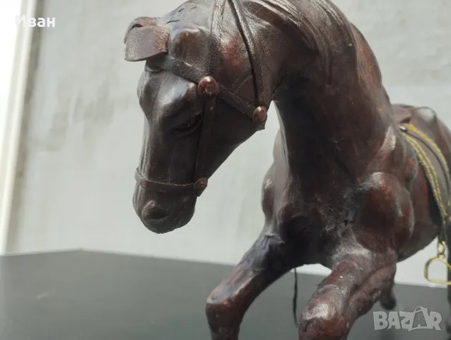 Ретро Кожена фигурка на Кон , снимка 3 - Антикварни и старинни предмети - 50243121