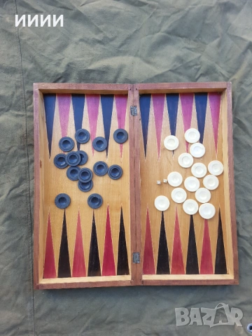 Табла с пулове и зарчета