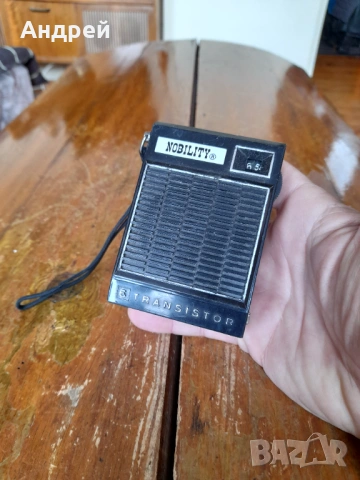 Старо радио,радиоприемник Nobility, снимка 2 - Антикварни и старинни предмети - 53596928