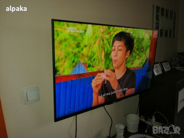 Продавам 43" марков телевизор Sony Bravia KDL-43WD755, снимка 2 - Телевизори - 53291143