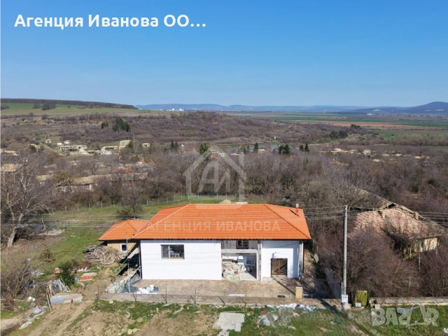 Обновена къща в с.Звезда, общ.Попово
