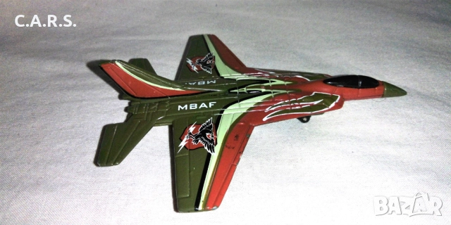 Метални самолети Matchbox и Maisto, снимка 3 - Колекции - 52178200