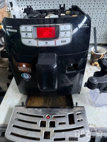 На части - Saeco İntelia One Touch Cappuccino HD8753 с Кана за мляко, снимка 9 - Кафемашини - 53128518
