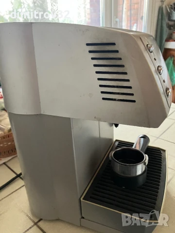 Кафе машина САЕКО КЛАСИК, снимка 2 - Кафемашини - 51120392