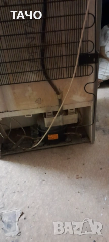 хладилник с фризер, снимка 3 - Хладилници - 53230487